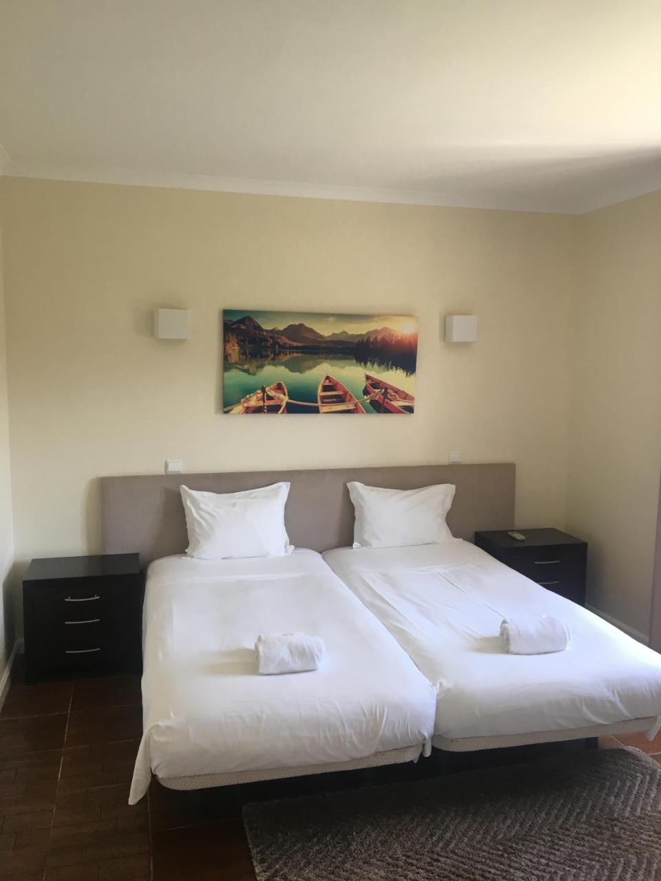 Albufeira Lounge Hostel Екстер'єр фото